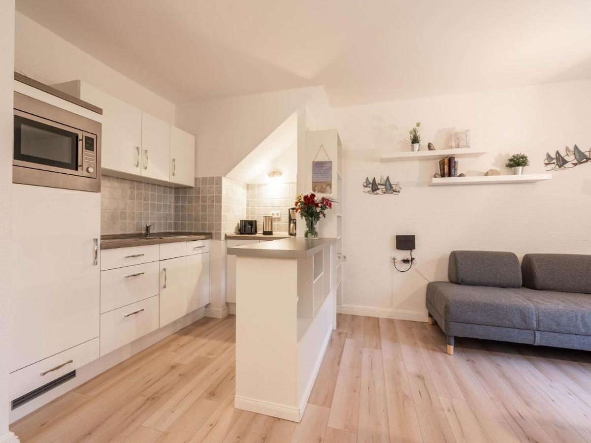 Feriendorf Rugana - Komfort Appartement Mit 1 Schlafzimmer Und Terrasse B16 Dranske Kültér fotó